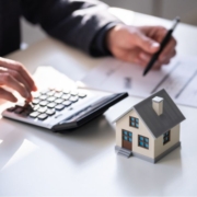 TUCHSCHERER Immobilien hilft beim Notverkauf