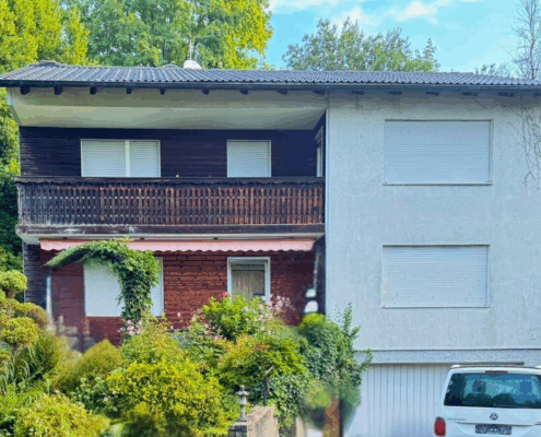 Verkauf Einfamilienhaus Finning - sanierungsbedürftig